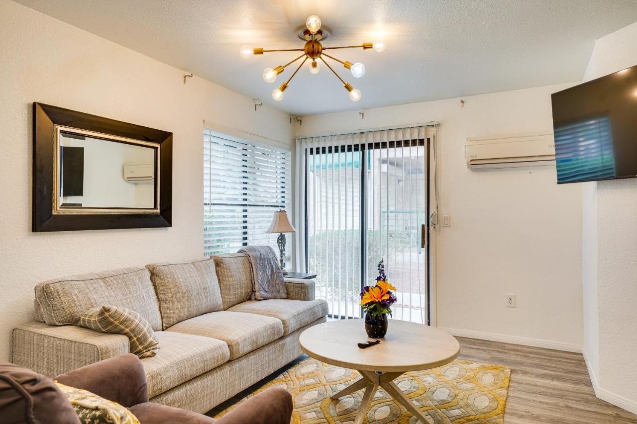 Vacation Near Vegas Strip With Pool!